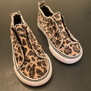 Distressed leopard print Toddler girls shoes